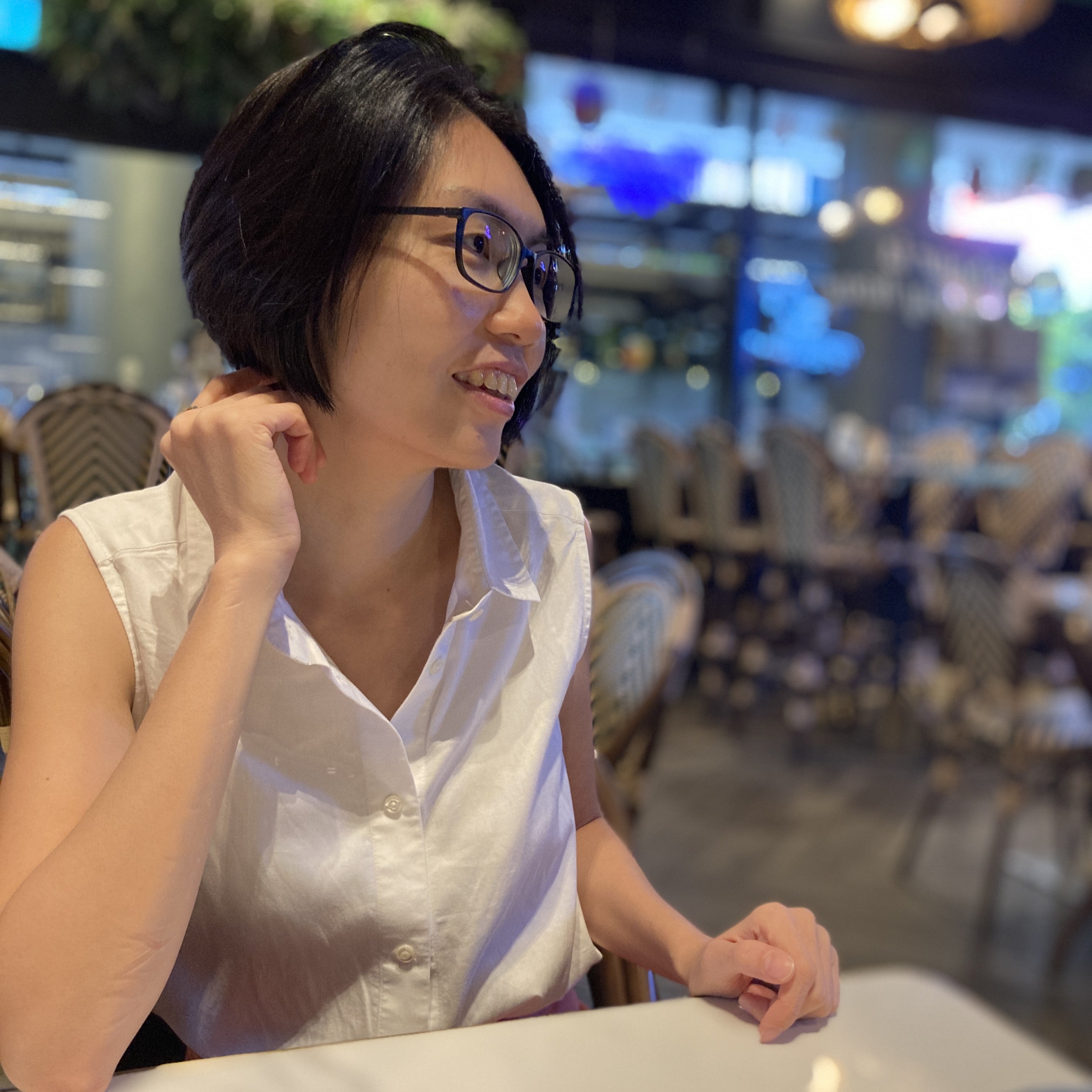 Chloe Sleeveless Blouse