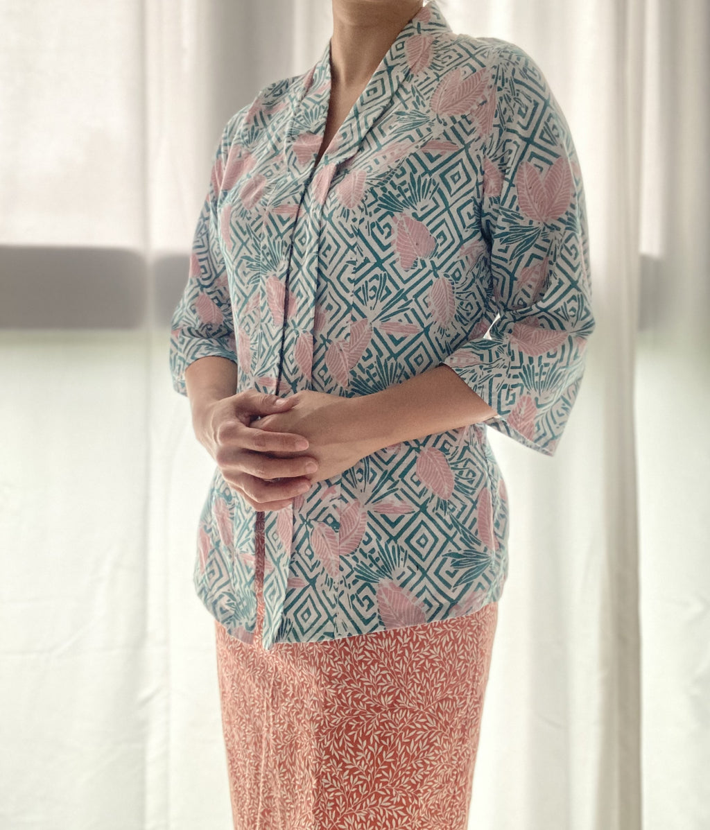 Sewing Blouse: Suri Kebaya Top